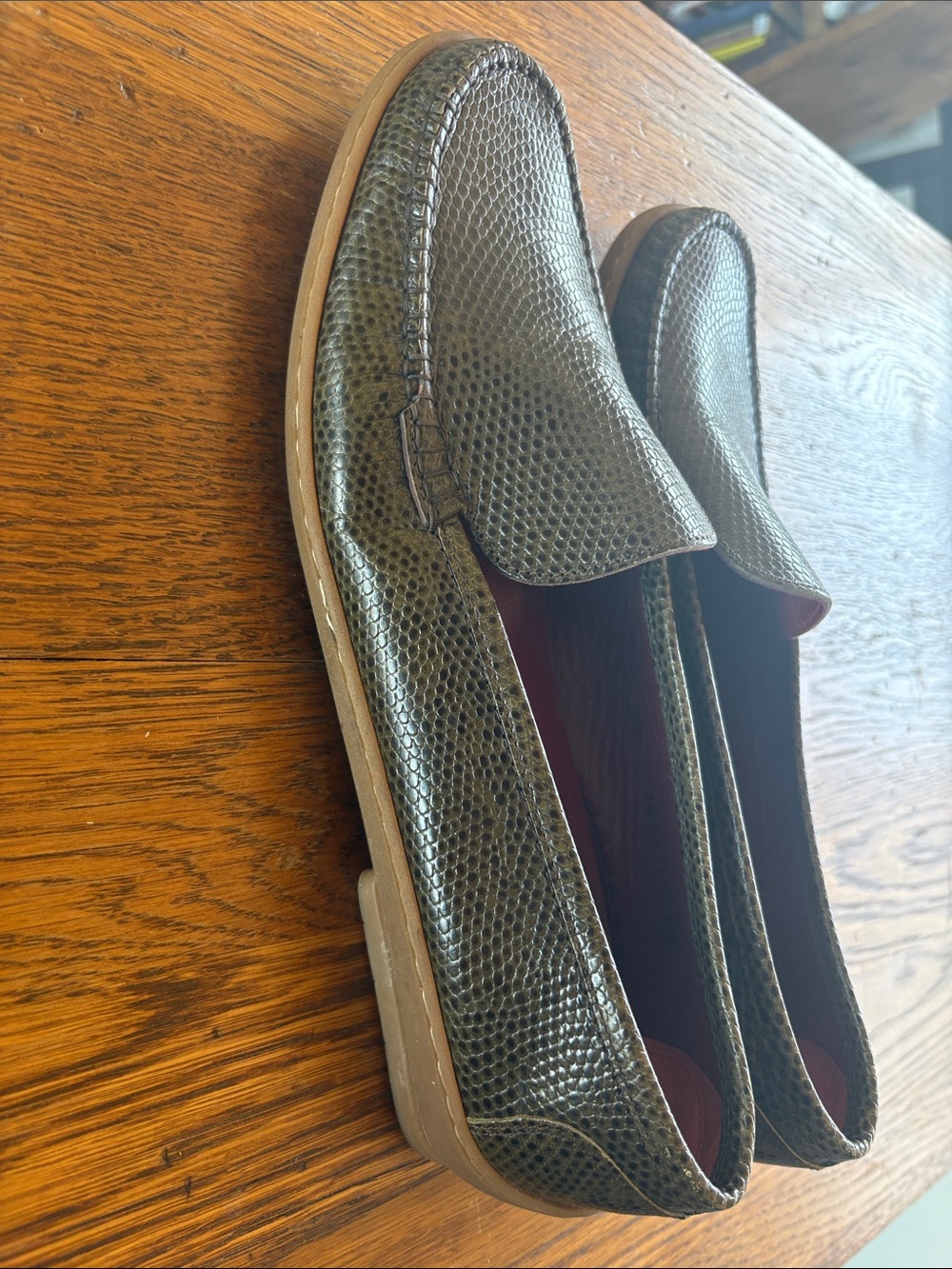 Ferragamo Women’s Olive Green Leather Loafers New without tags.